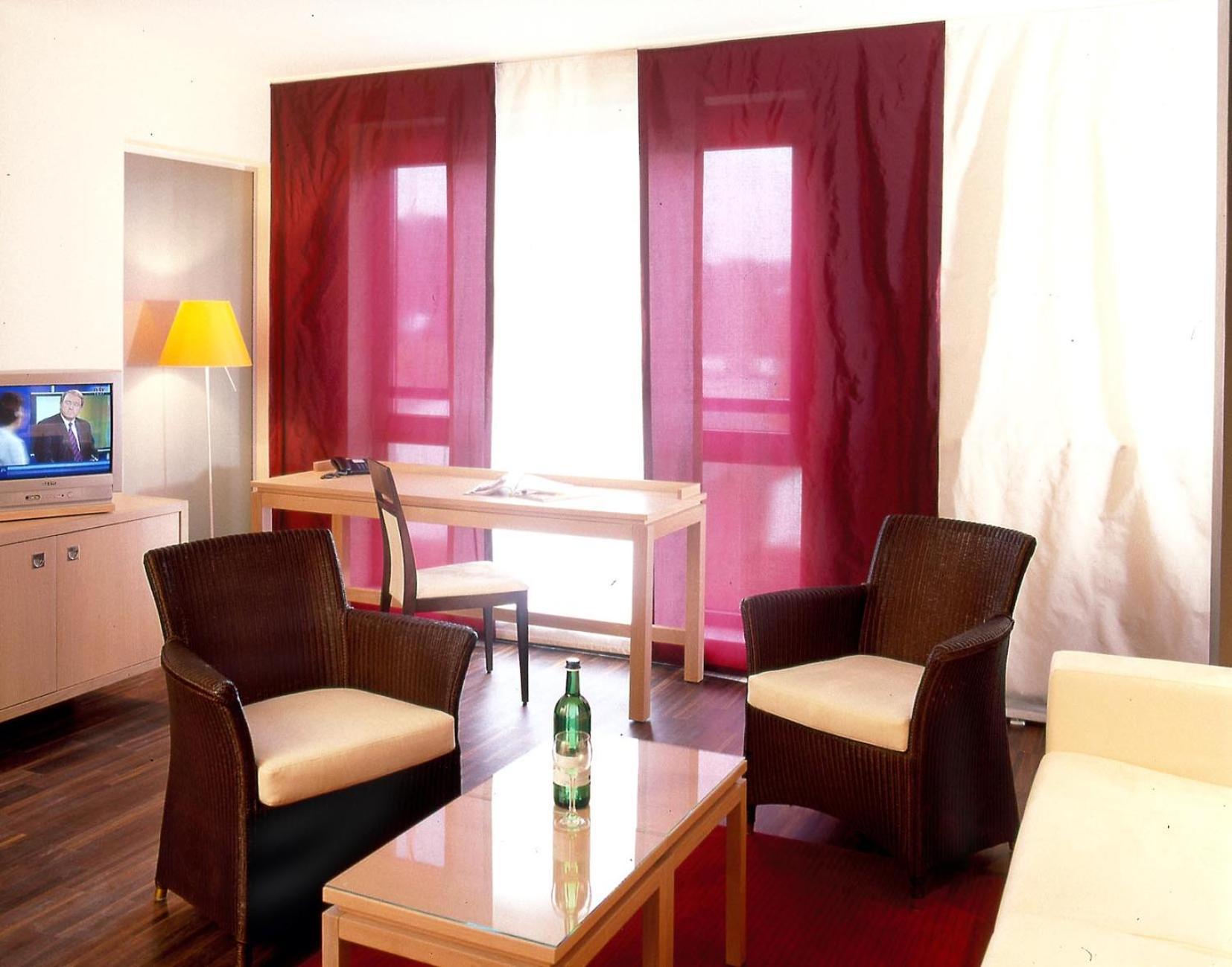 גרונאו Hotel Schepers מראה חיצוני תמונה