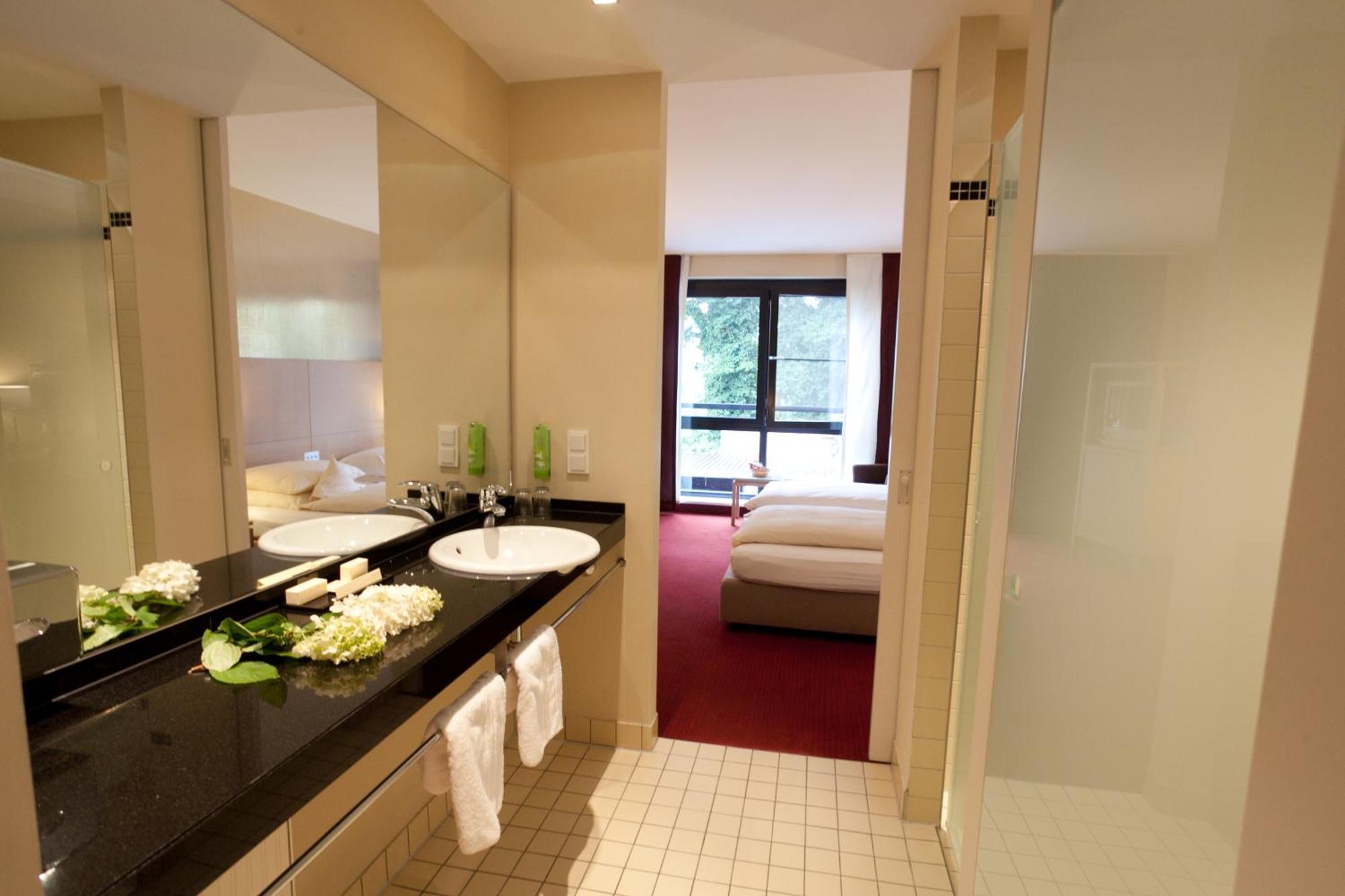 גרונאו Hotel Schepers מראה חיצוני תמונה