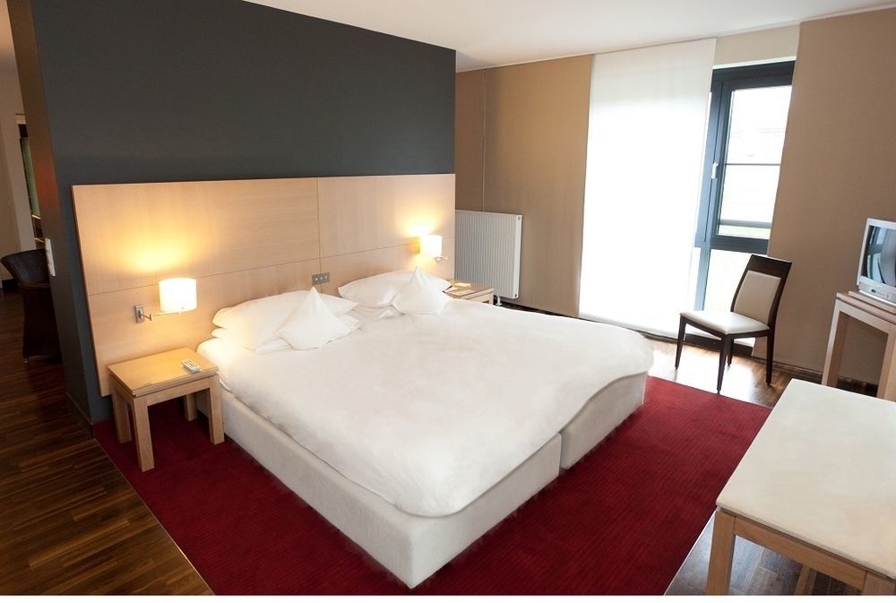 גרונאו Hotel Schepers מראה חיצוני תמונה